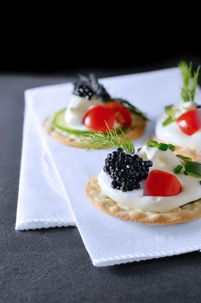 Caviar Canapes — Fotografie, imagine de stoc