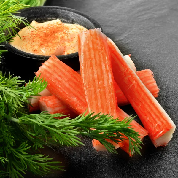 Surimi-Krabbenstäbchen — Stockfoto