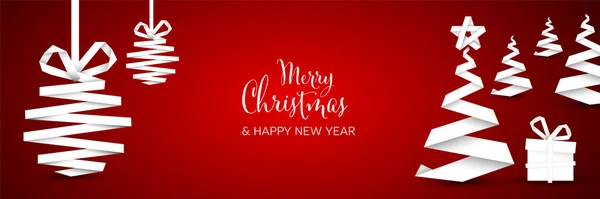 ワイドクリスマスバナーソーシャルメディアヘッダーテンプレートまたはクリスマス製品プレゼンテーションの背景テンプレート 白い紙のストライプから作られたクリスマスの要素と赤いバナー — ストックベクタ