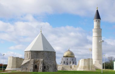 Волжко камсклй Булгария мусульманская святыня