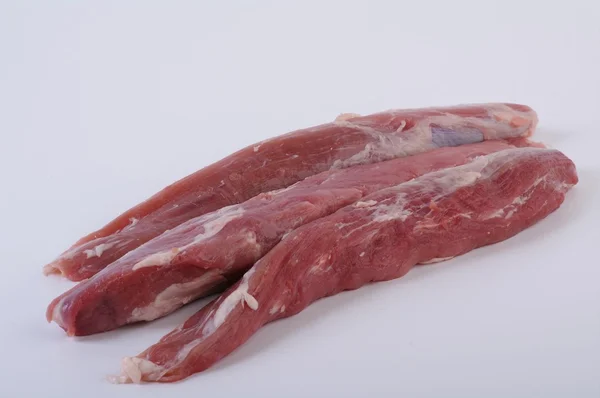 Мясо свежее нарезанное — 图库照片