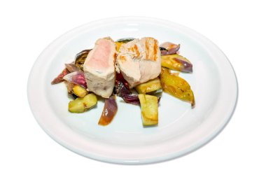 Izgara sebzeli domuz filetosu.