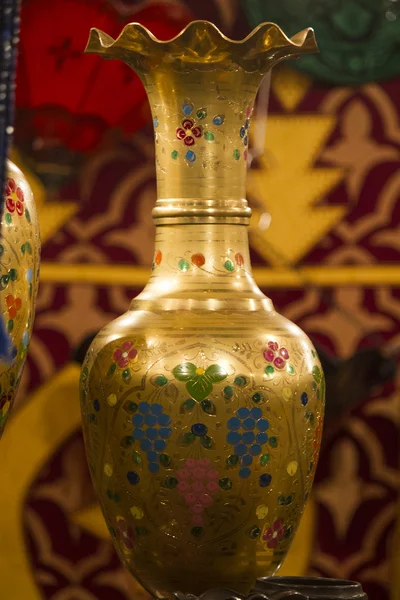 Vase marocain doré — Photo