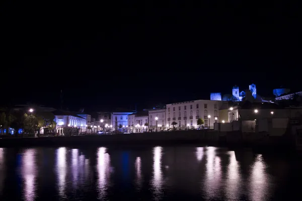 Tavira stad på natten — Stockfoto