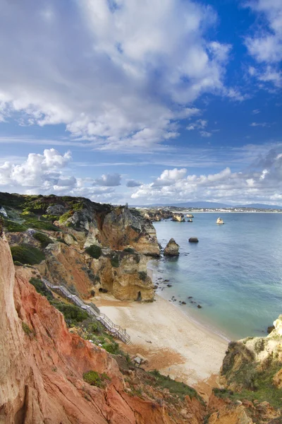 Natuurlijke kustlijn van algarve — Stockfoto