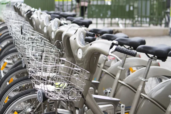 Bicicletas Velib en París, Francia — Foto de Stock