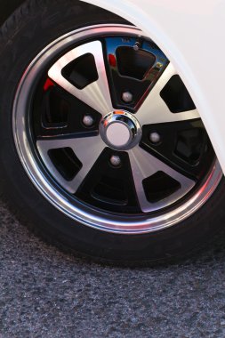 eski model araba detay