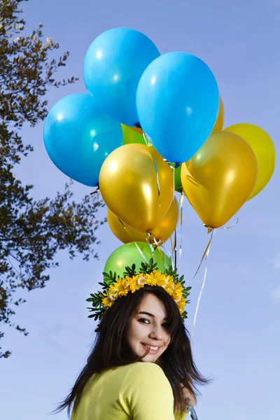 Chica con globos —  Fotos de Stock