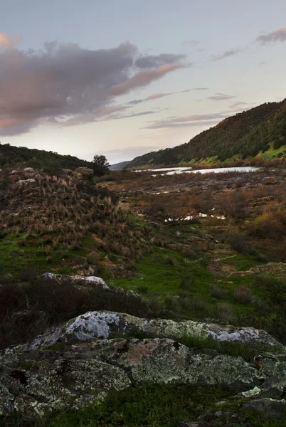 Rivierlandschap in de regio Alentejo — Stockfoto