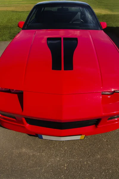 Fantazyjne czerwony samochód sportowy — Zdjęcie stockowe