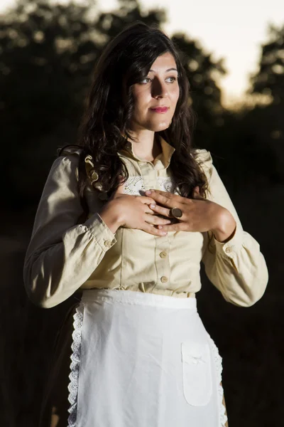 Classical girl on the contryside — Stock Photo, Image