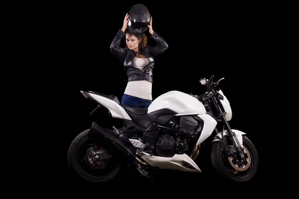 Belle fille à côté d'une moto blanche — Photo