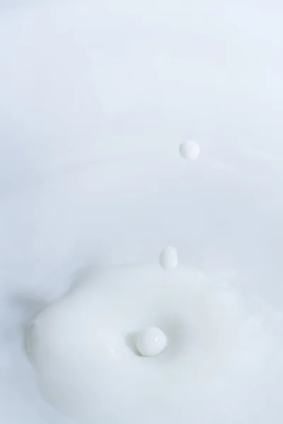 Gotita de leche — Foto de Stock