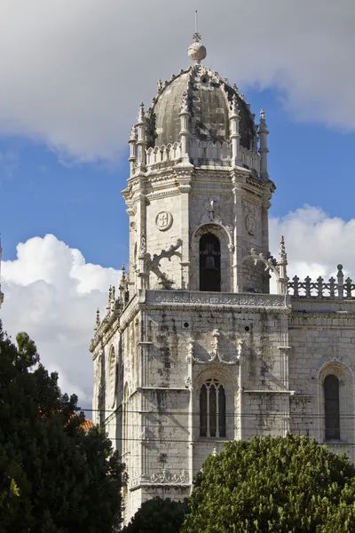 으로 dos Jeronimos 기념물 — 스톡 사진