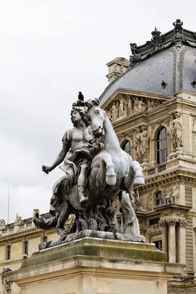 Museum of the Louvre in Paris, France — Stock Photo, Image