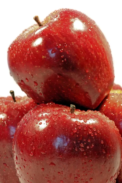 Drops on red apples — Stock Photo, Image