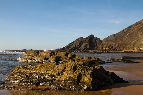 Belle plage à Sagres — Photo