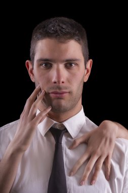 yakışıklı adam eller touch