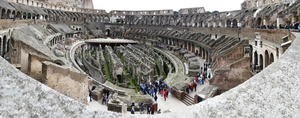 În interiorul Colosseumului — Fotografie, imagine de stoc
