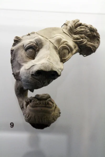 Antik romersk staty huvud — Stockfoto