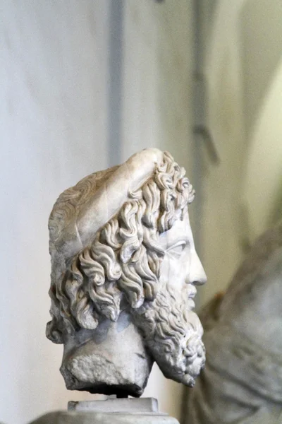 Antica testa di statua romana — Foto Stock