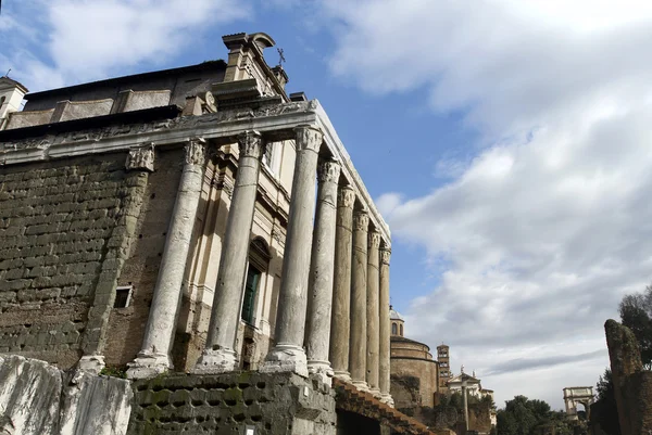 Ruinas de Palatino en Roma, Italia —  Fotos de Stock