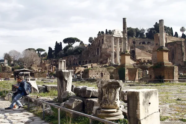 Palatino ruins in Rome, Italy — Stock Photo, Image