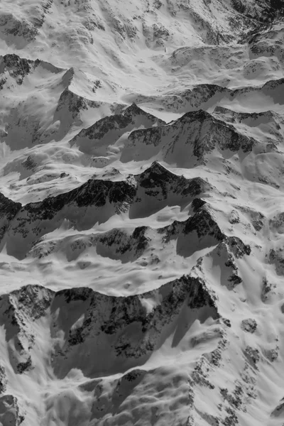 Снігові гори — стокове фото