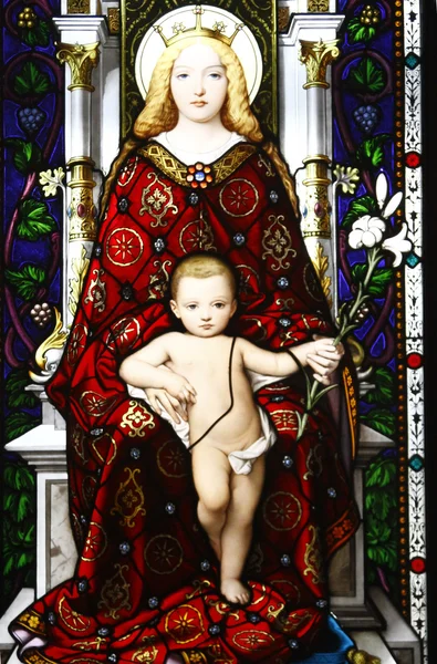 Glasmalerei im Vatikan — Stockfoto