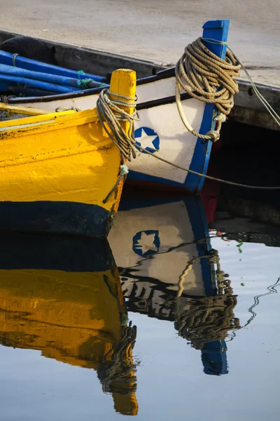 Barca da pesca tradizionale — Foto Stock