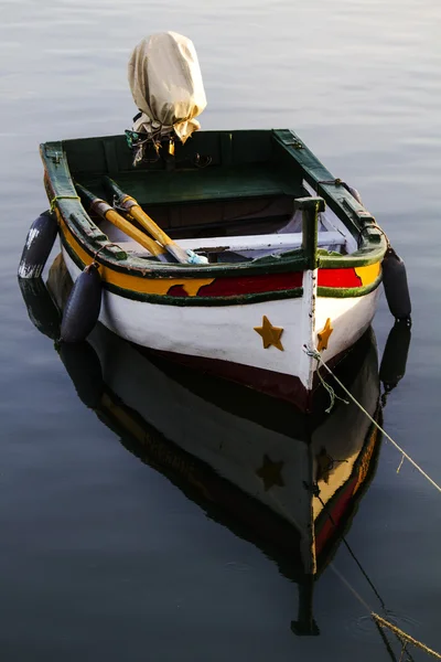 传统的捕鱼船 — 图库照片