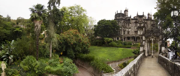 Quinta da regaleira park, sintra, Portugalia — Zdjęcie stockowe