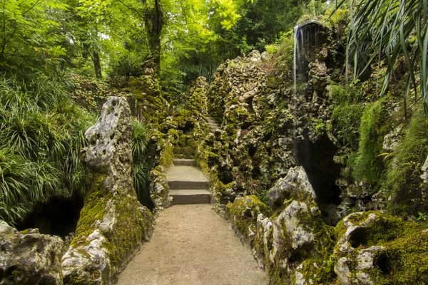 Quinta da regaleira park, sintra, Portugalia — Zdjęcie stockowe