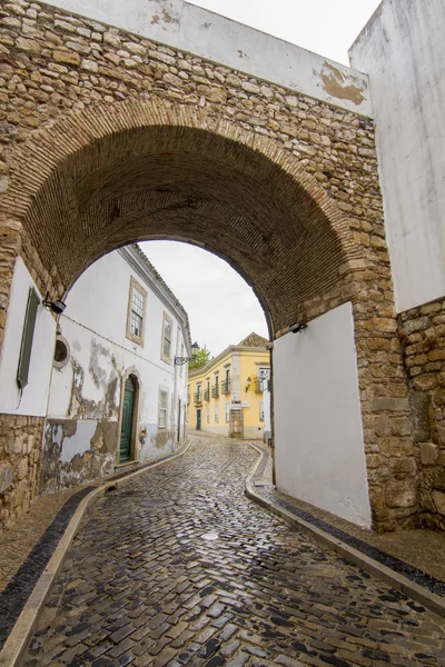 Arch entrance of Faro city — Stock Photo, Image