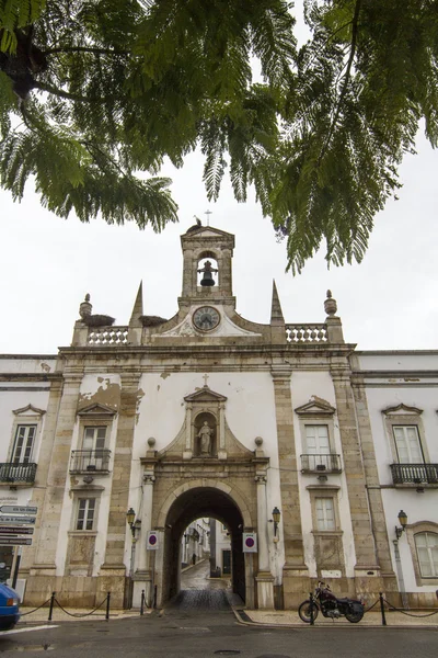 Entry arch facade of the old-town Faro — Stock Photo, Image