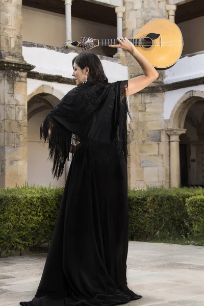 Hermosa cantante e intérprete mujer —  Fotos de Stock