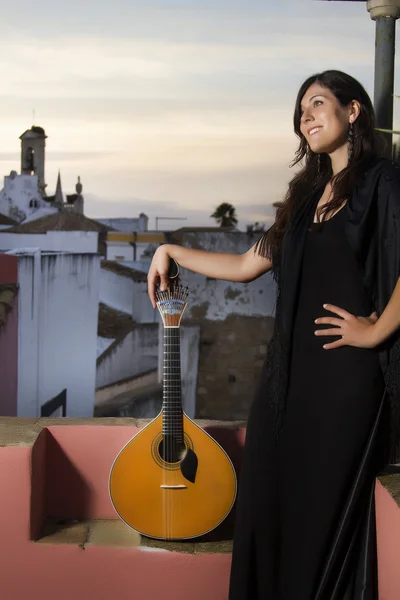 Hermosa cantante e intérprete mujer —  Fotos de Stock