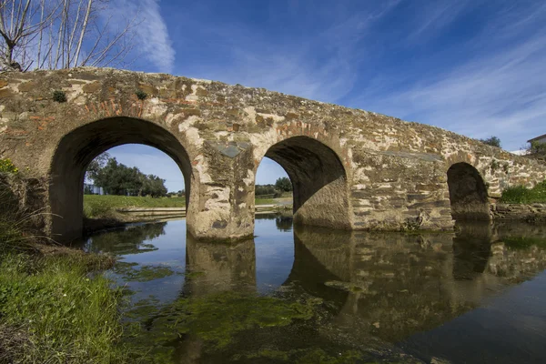 Ancient roman bridge — Stock Photo, Image