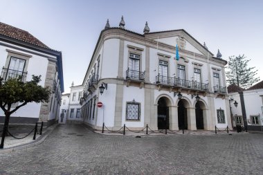 Faro içinde yer alan Belediye Binası