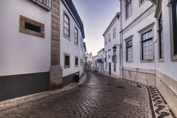 Ruas históricas na cidade velha de Faro — Fotografia de Stock