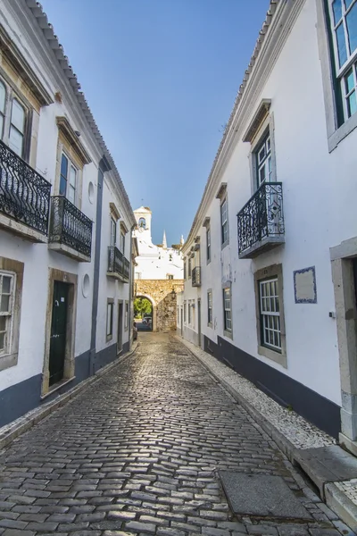 Calles históricas en el casco antiguo de Faro — Foto de Stock