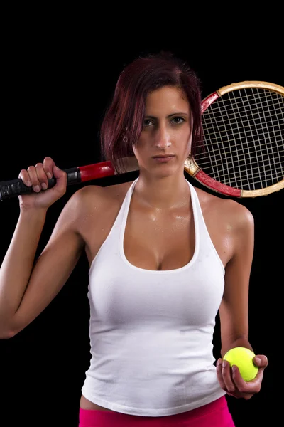 Tenis oynarken güzel genç kız — Stok fotoğraf