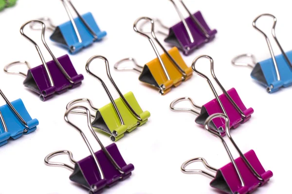 Clips de reliure de bureau colorés — Photo