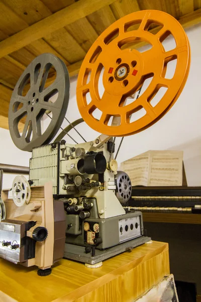 eski film projektör