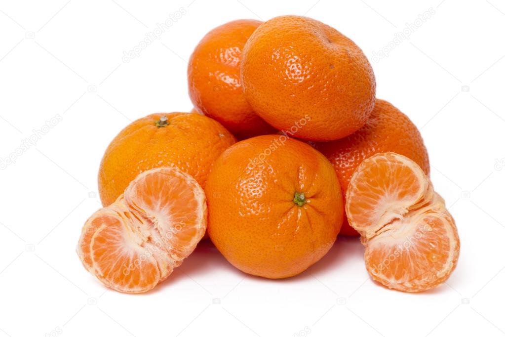 Vibrant tangerines fruits