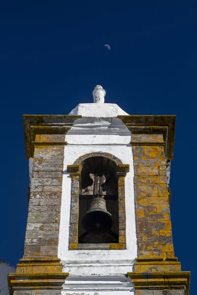 Glockenturm von der Kirche von Monsaraz — Stockfoto