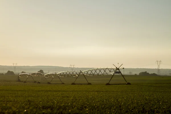 Pivot sprinkler system — Stock Photo, Image