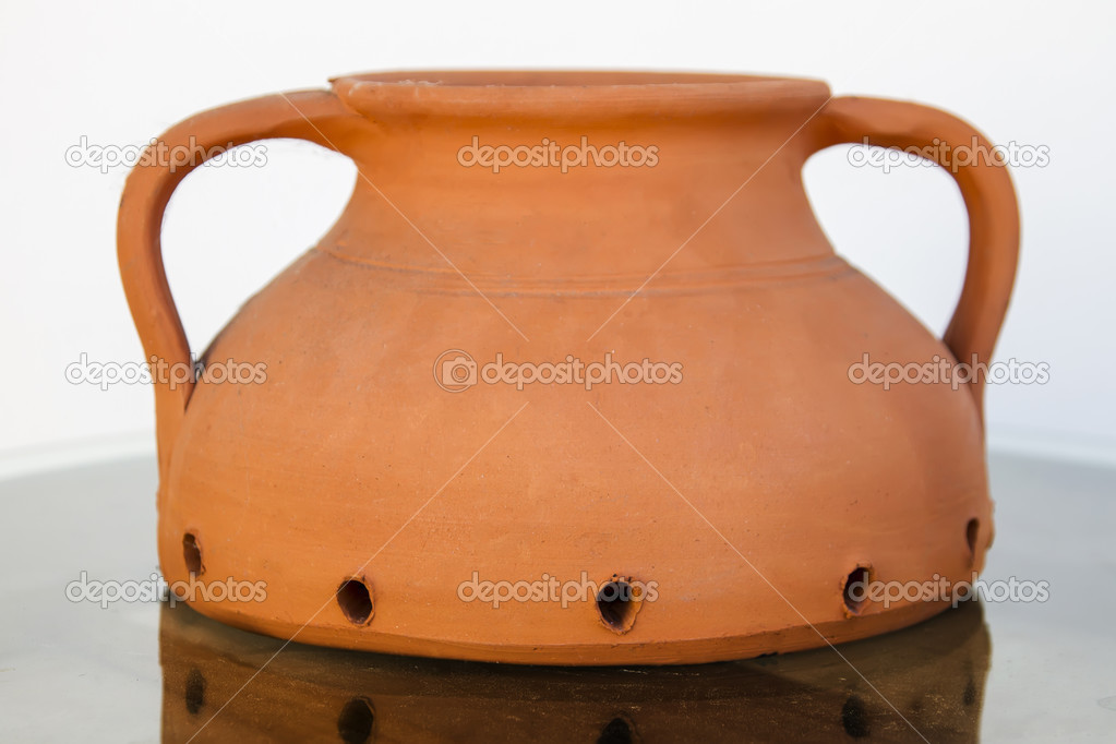 Traditional portuguese clay pot for cooking chestnuts — Stock Photo