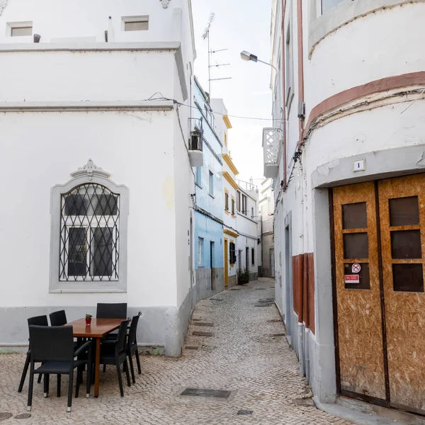 Arquitectura Típica Edificios Estilo Vintage Del Algarve Calles Estrechas Ubicadas —  Fotos de Stock