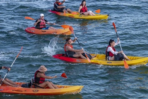 Lagos Portugal October 2021 Group Happy People Yellow Kayaks Doing — Fotografia de Stock